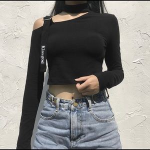 Long sleeve crop top